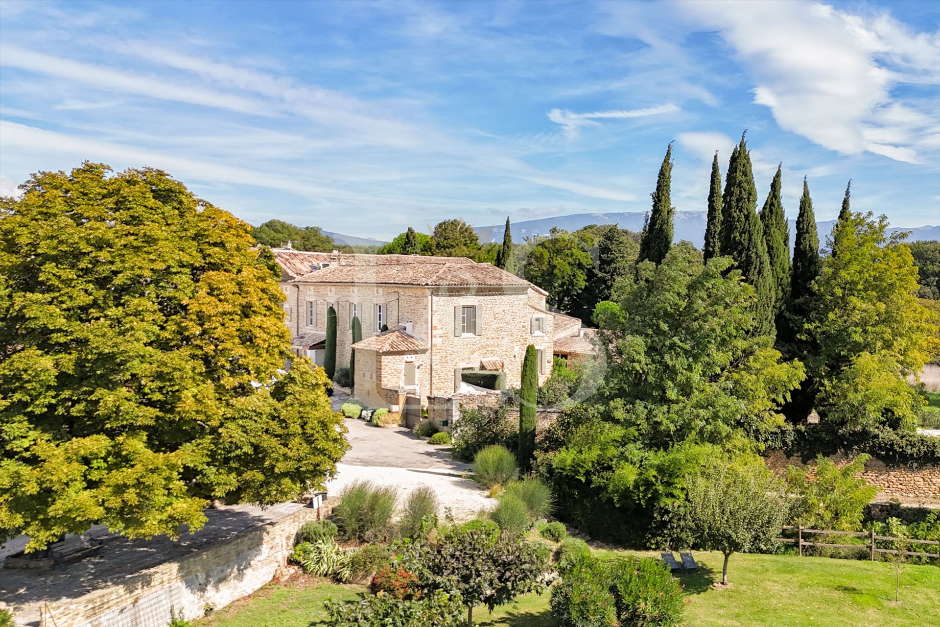 Maison à vendre, 454m², Grignan