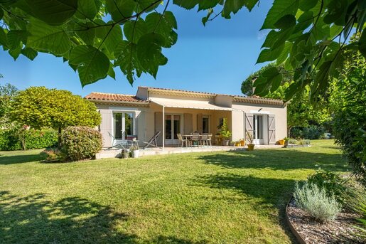 5 pièces 153 m² · à Bédoin · 153 m² · 640 000 €