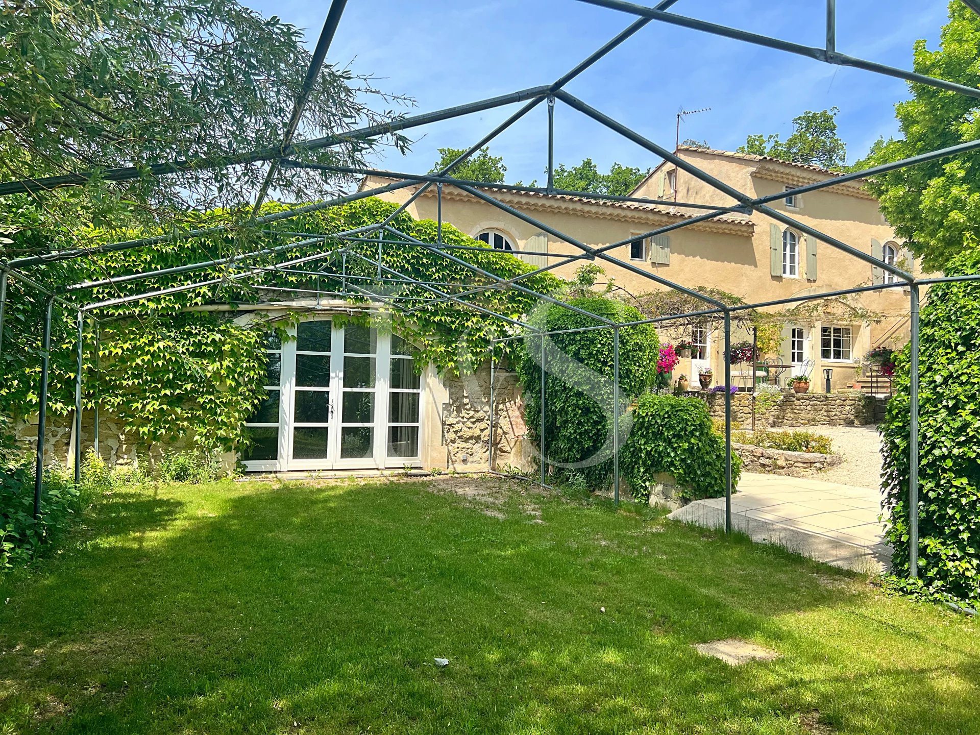 Maison à vendre, 320m², Grignan