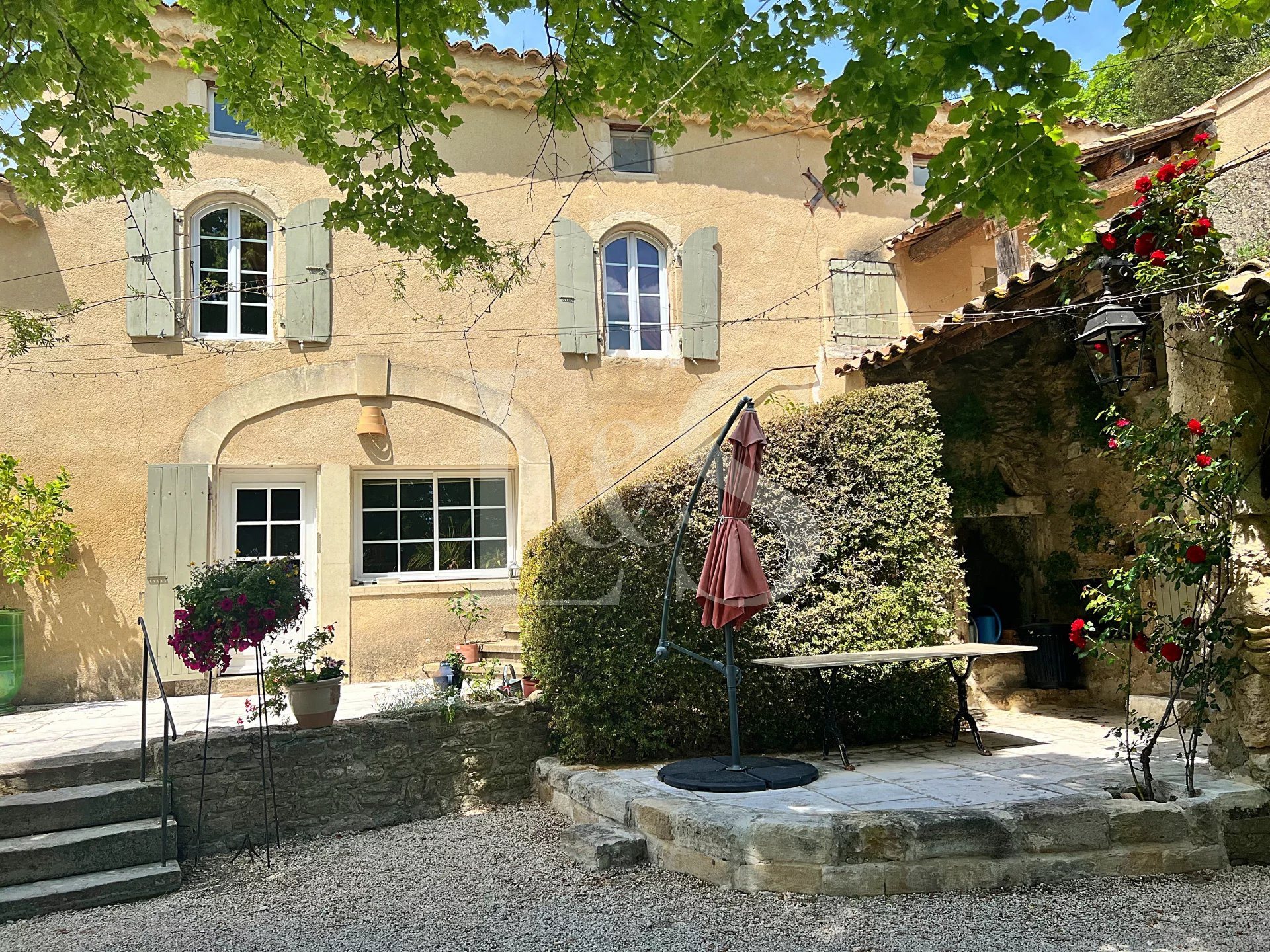 Maison à vendre, 320m², Grignan