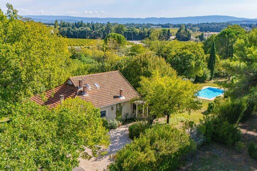 Maison 5 pièces 173 m² · à Caromb · 173 m² · 575 000 €
