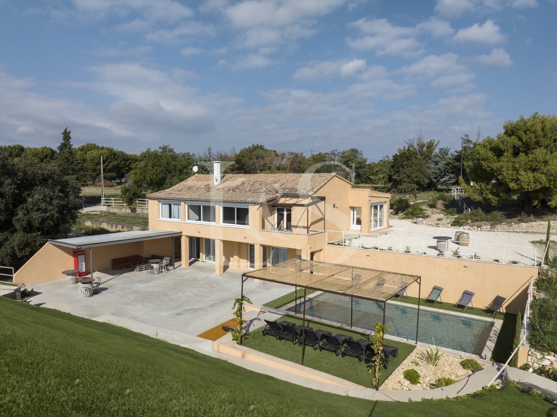 Maison à vendre, 950m², Tulette