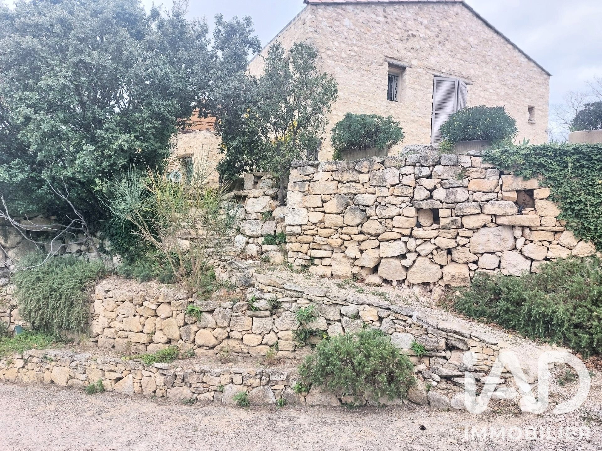 Maison à vendre, 206m², Venasque