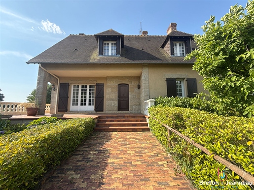 Maison 7 pièces 168 m² · à Javron-les-Chapelles · 168 m² · 220 900 €
