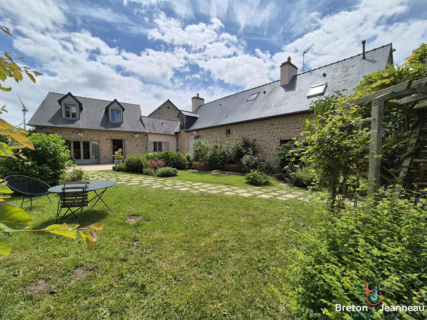 Maison à vendre, 160m², Lassay-les-Châteaux