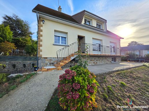 Maison 6 pièces 127 m² · à Juvigny Val d'Andaine · 127 m² · 184 150 €