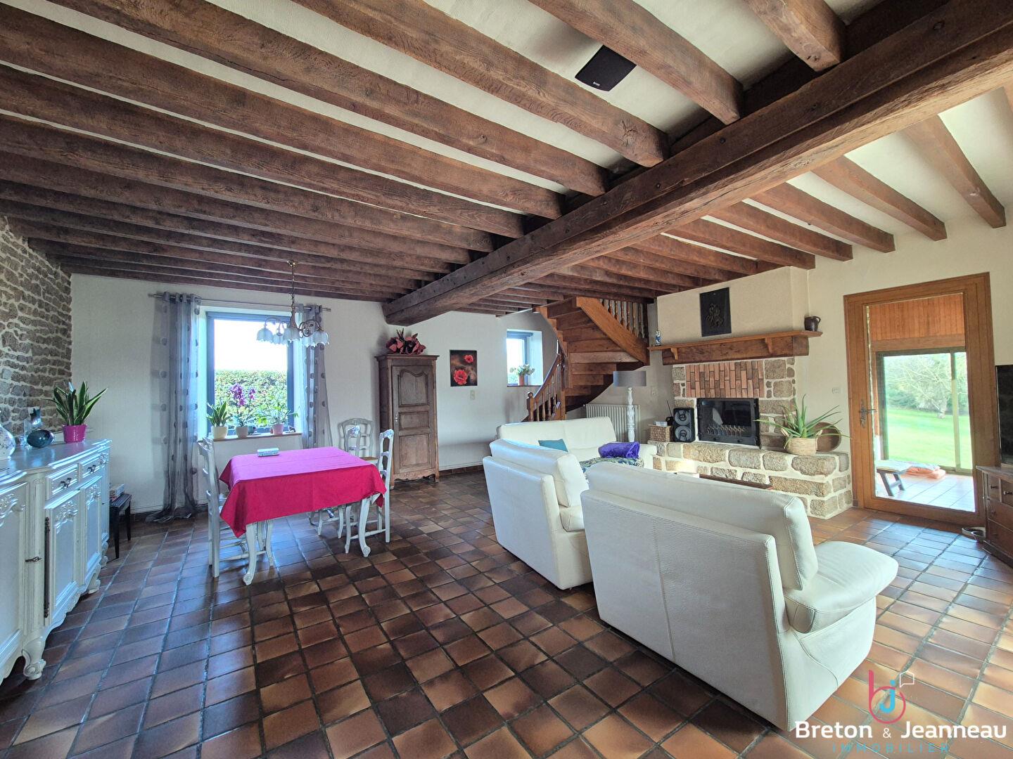 Maison à vendre, 117m², Lassay-les-Châteaux