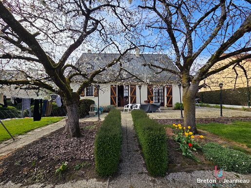 Maison 5 pièces 142 m² · à Saint-Georges-le-Fléchard · 142 m² · 168 400 €