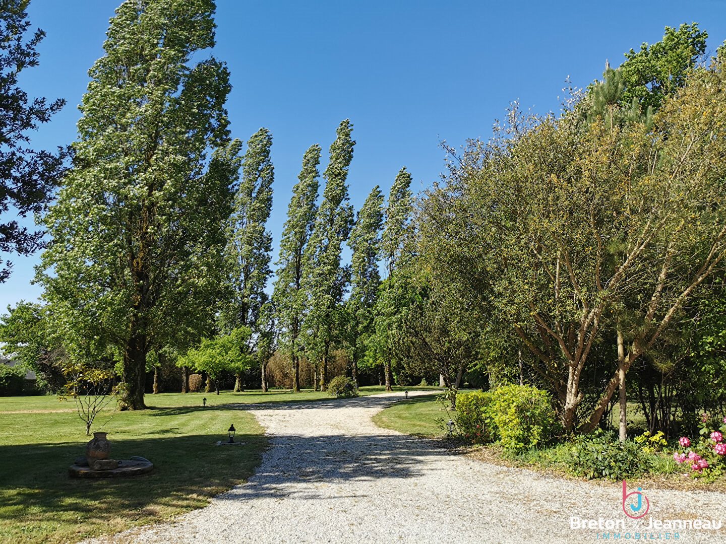 Maison à vendre, 414m², Aron