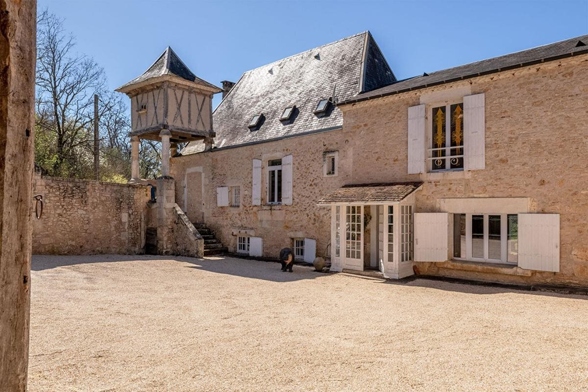 Maison à vendre, 250m², Cubjac-Auvézère-Val d'Ans