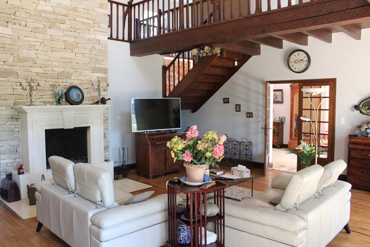 Maison à vendre, 300m², Trélissac
