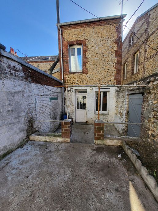Maison 5 pièces 70 m² · à Fécamp · 70 m² · 145 000 €