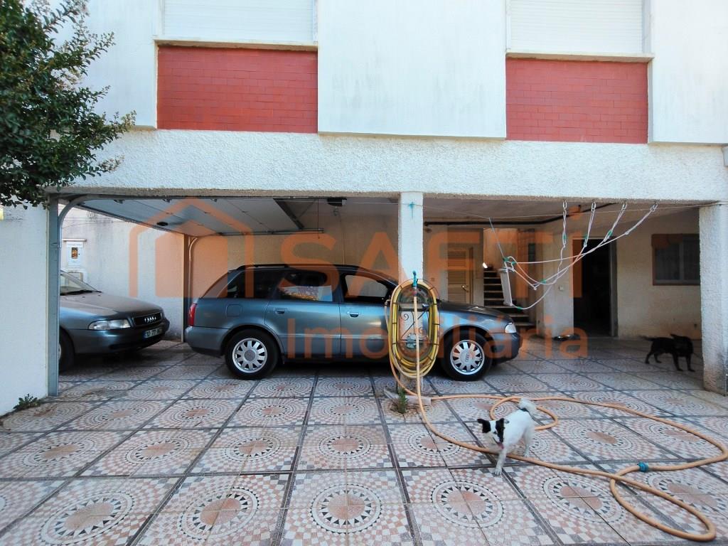 4 Bedroom Villa, With Garage, Lift And Terrace With View.
