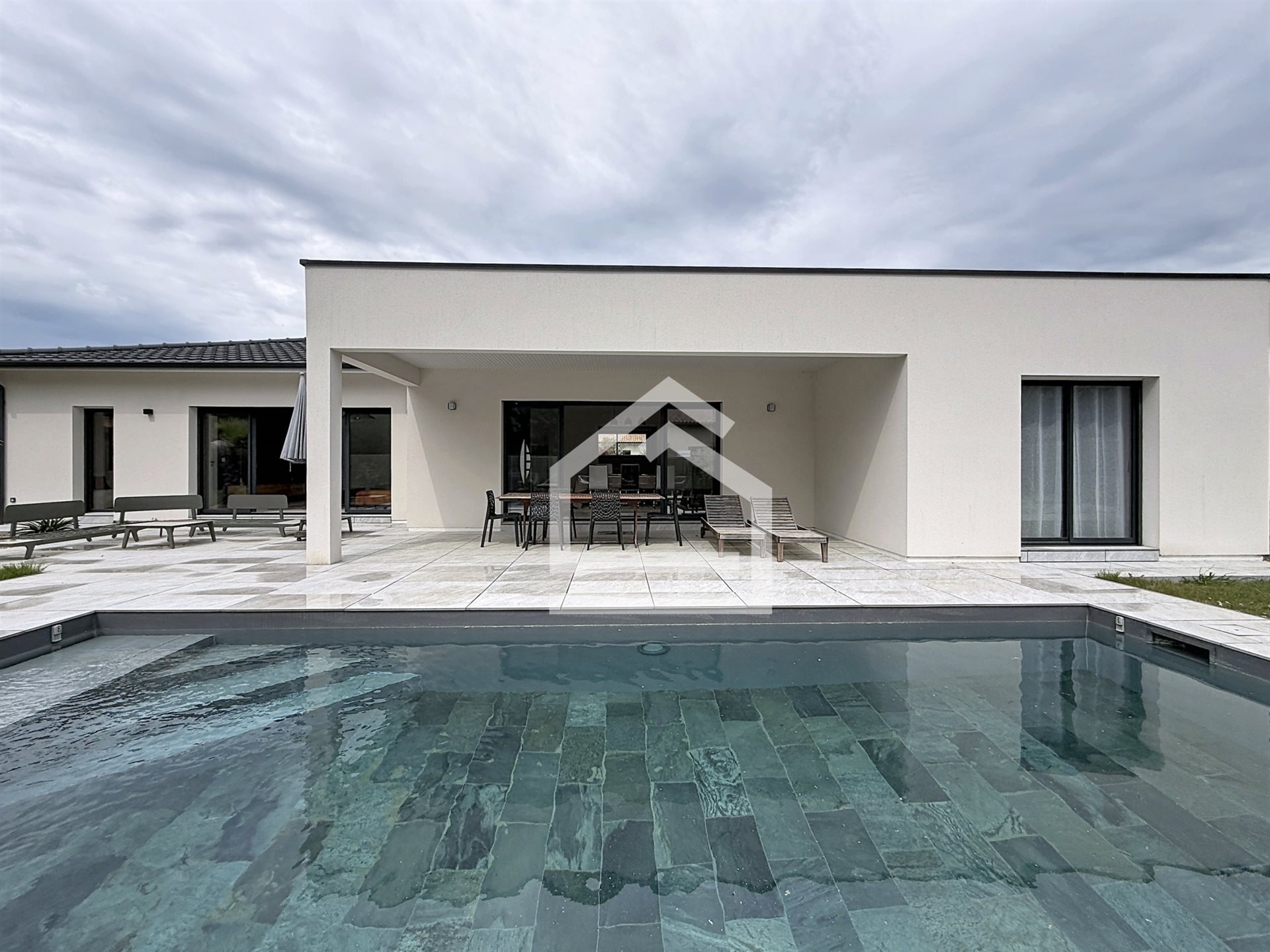 Maison à vendre, 195m², Saint-Aubin-de-Médoc
