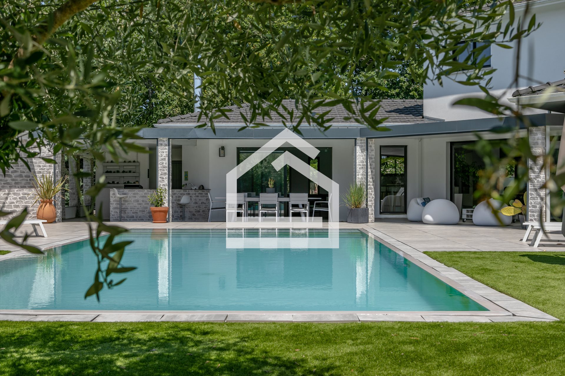 Maison à vendre, 260m², Saint-Aubin-de-Médoc
