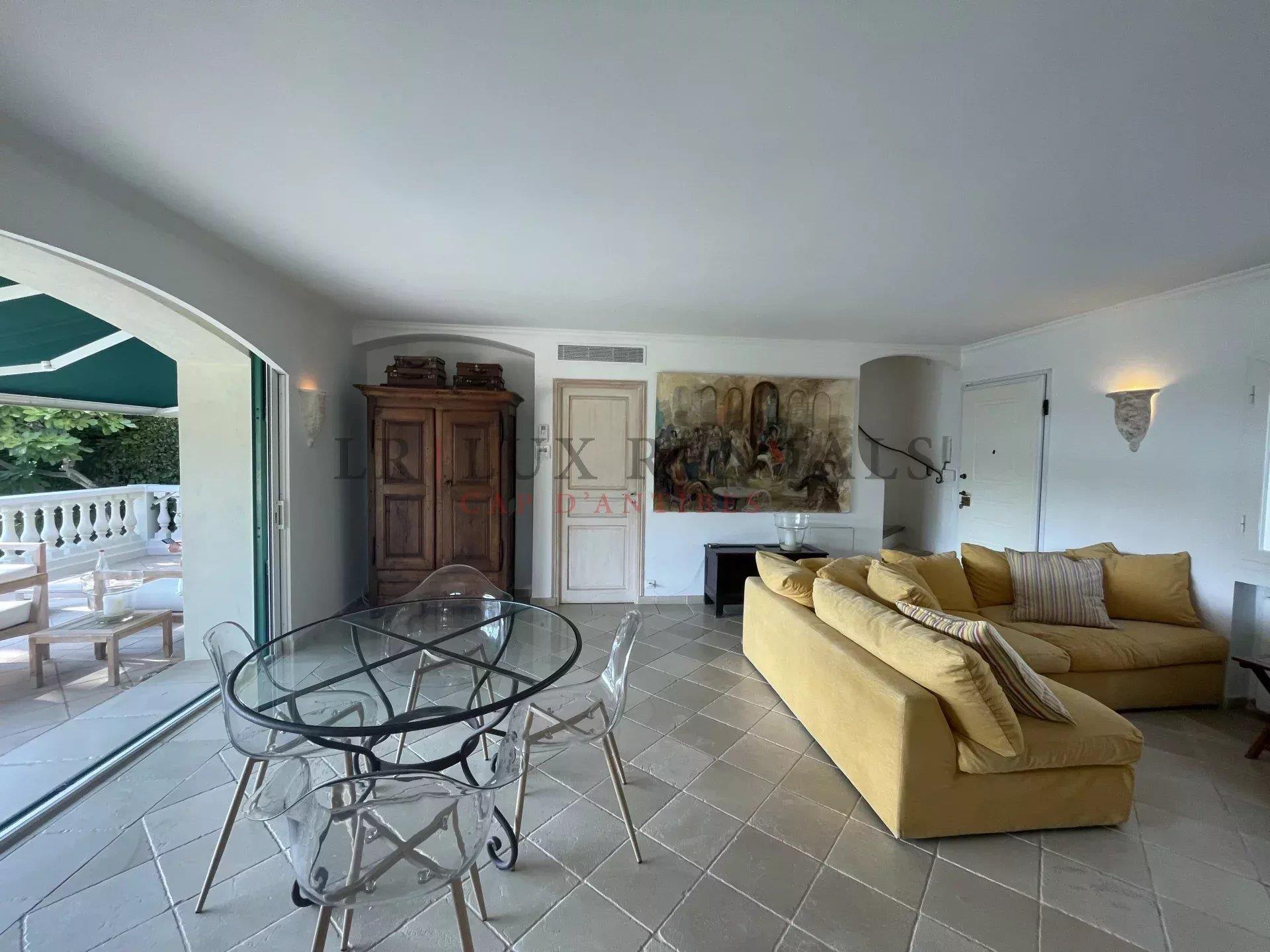 Maison à louer, 140m², Antibes