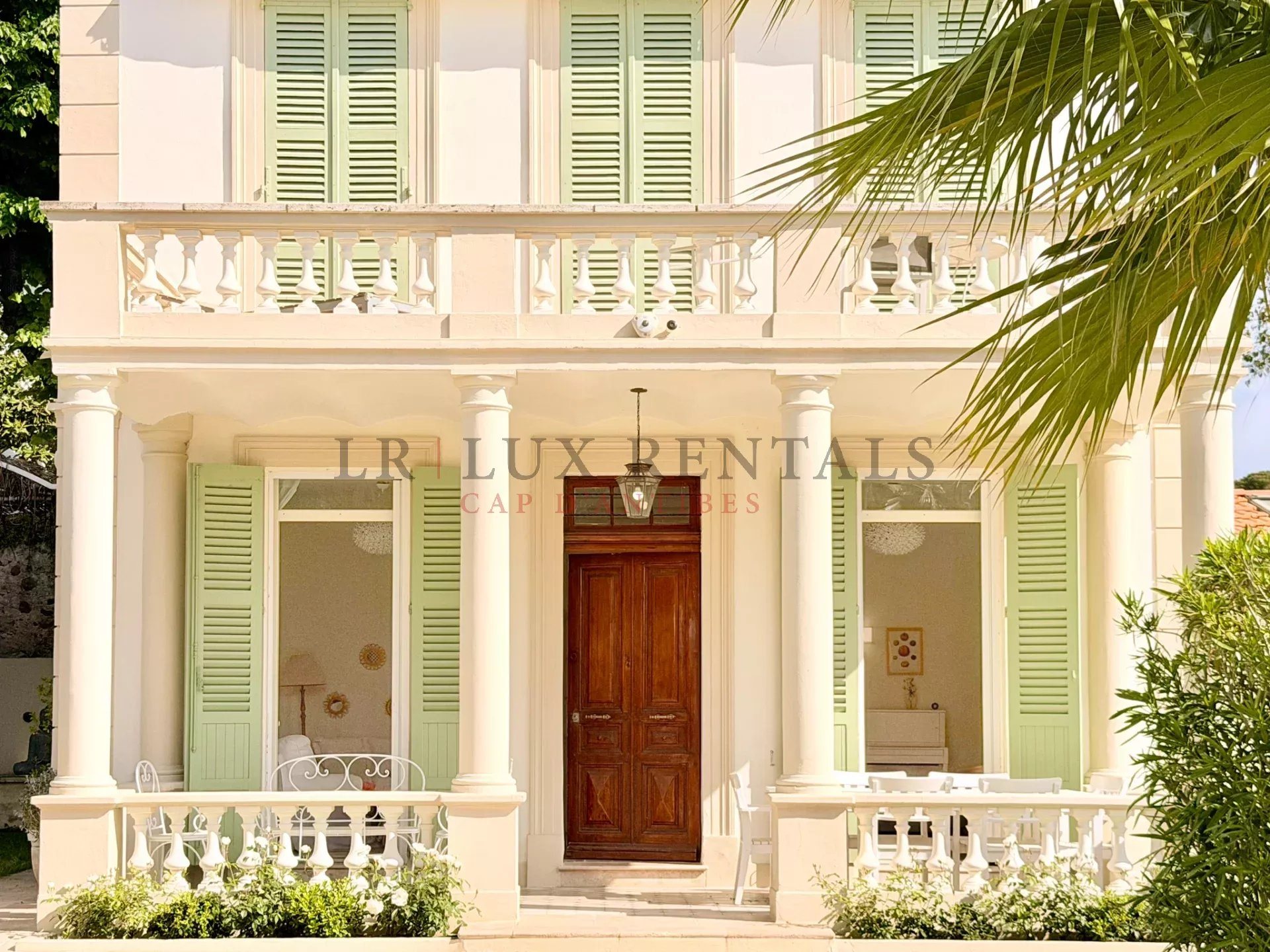 Maison à louer, 200m², Antibes