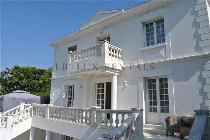 Maison à louer, 220m², Antibes