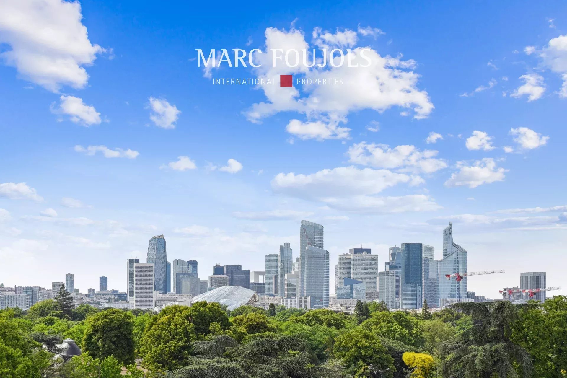Appartement – Paris 16 - Vue 2