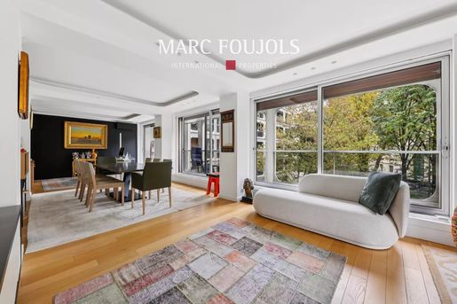 Appartement 5 pièces 123 m² · à Paris 16ème · 123 m² · 2 200 000 €