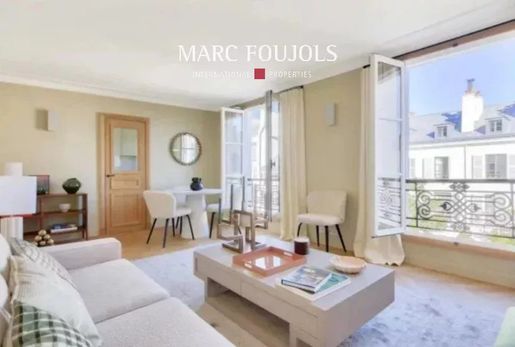 Appartement 3 pièces 61 m² · à Paris 7ème · 61 m² · 1 790 000 €