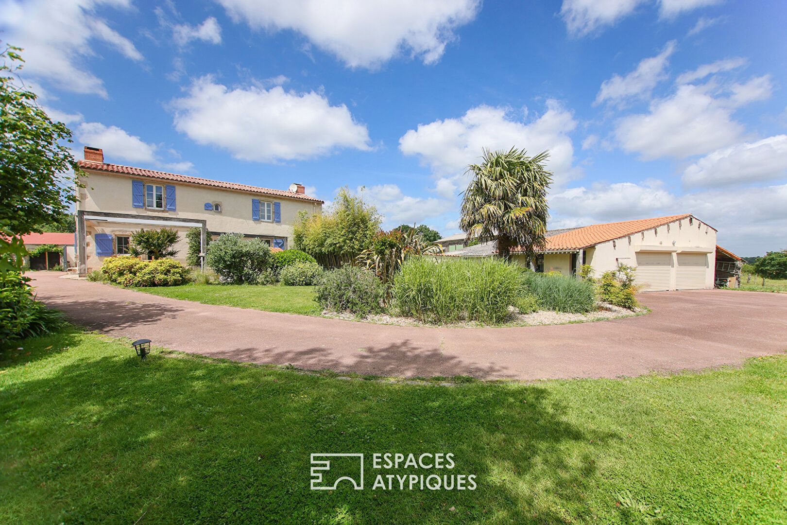 Maison à vendre, 161m², Saint-Georges-de-Pointindoux