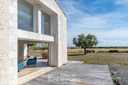 Maison 9 pièces 263 m² · à Saint-Michel-en-l'Herm · 263 m² · 389 000 €