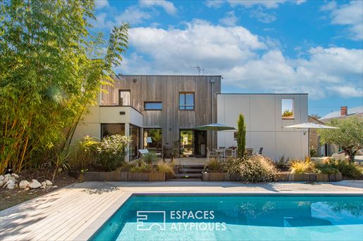 Maison 8 pièces 258 m² · à Fontenay-le-Comte · 258 m² · 558 000 €