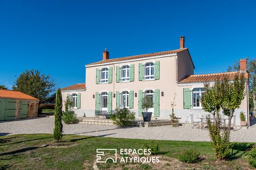 Maison 7 pièces 153 m² · au Bernard · 153 m² · 460 000 €