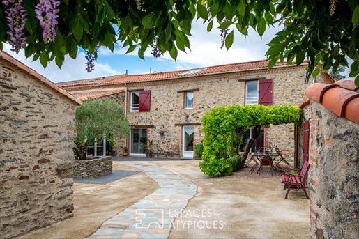 13 pièces 430 m² · à Essarts en Bocage · 430 m² · 639 000 €