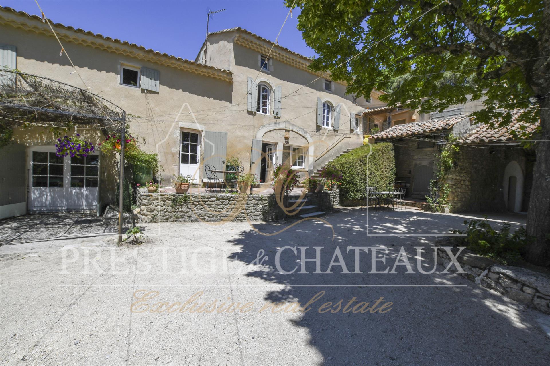 Maison à vendre, 500m², Grignan