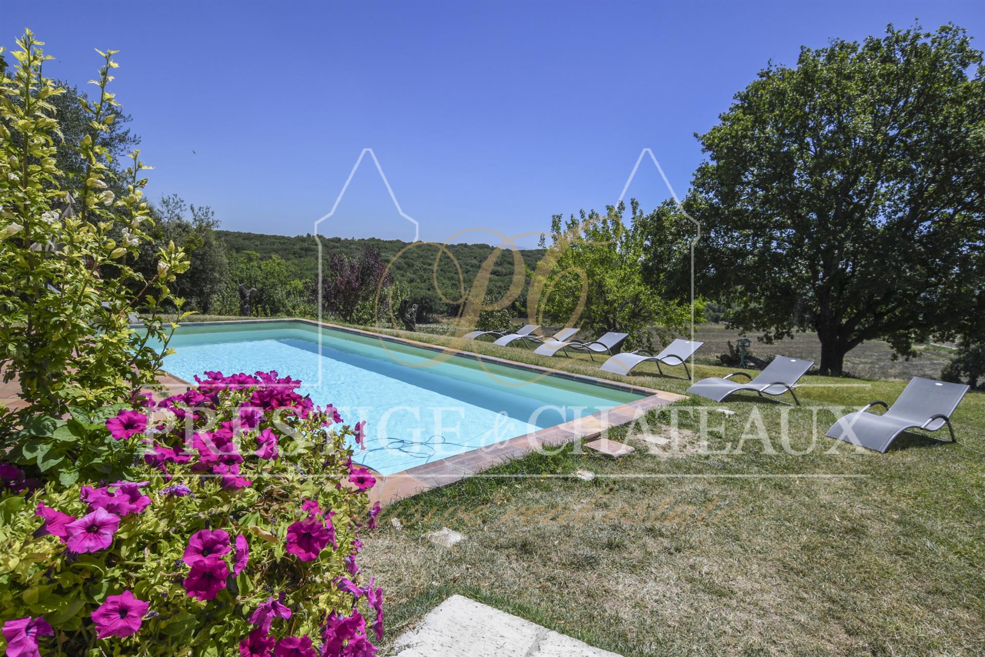 Maison à vendre, 500m², Grignan