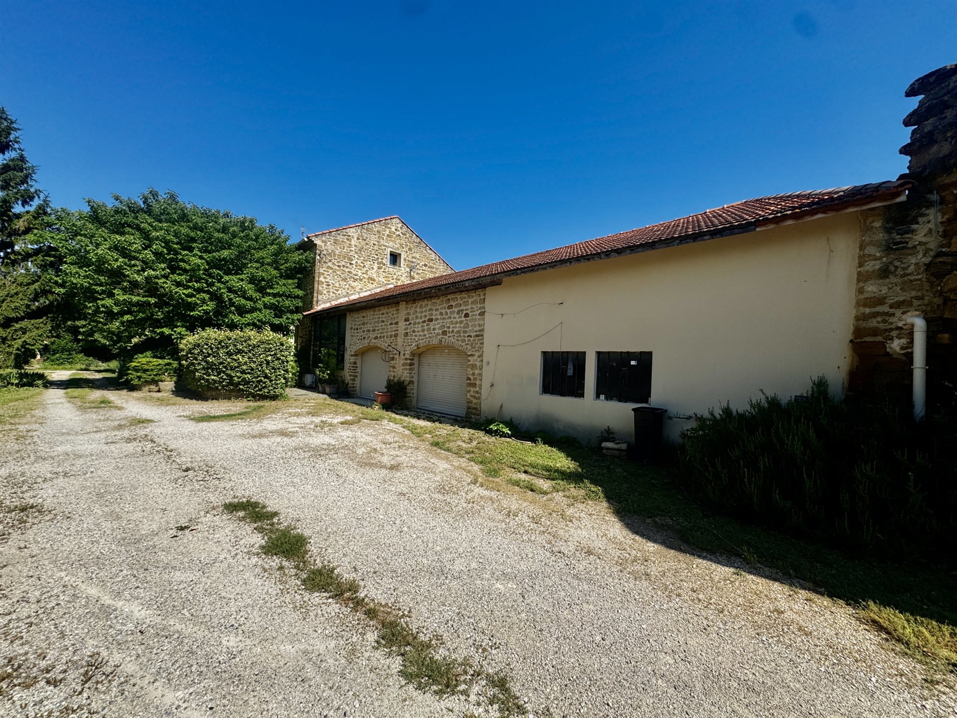 Maison à vendre, 356m², Travaillan