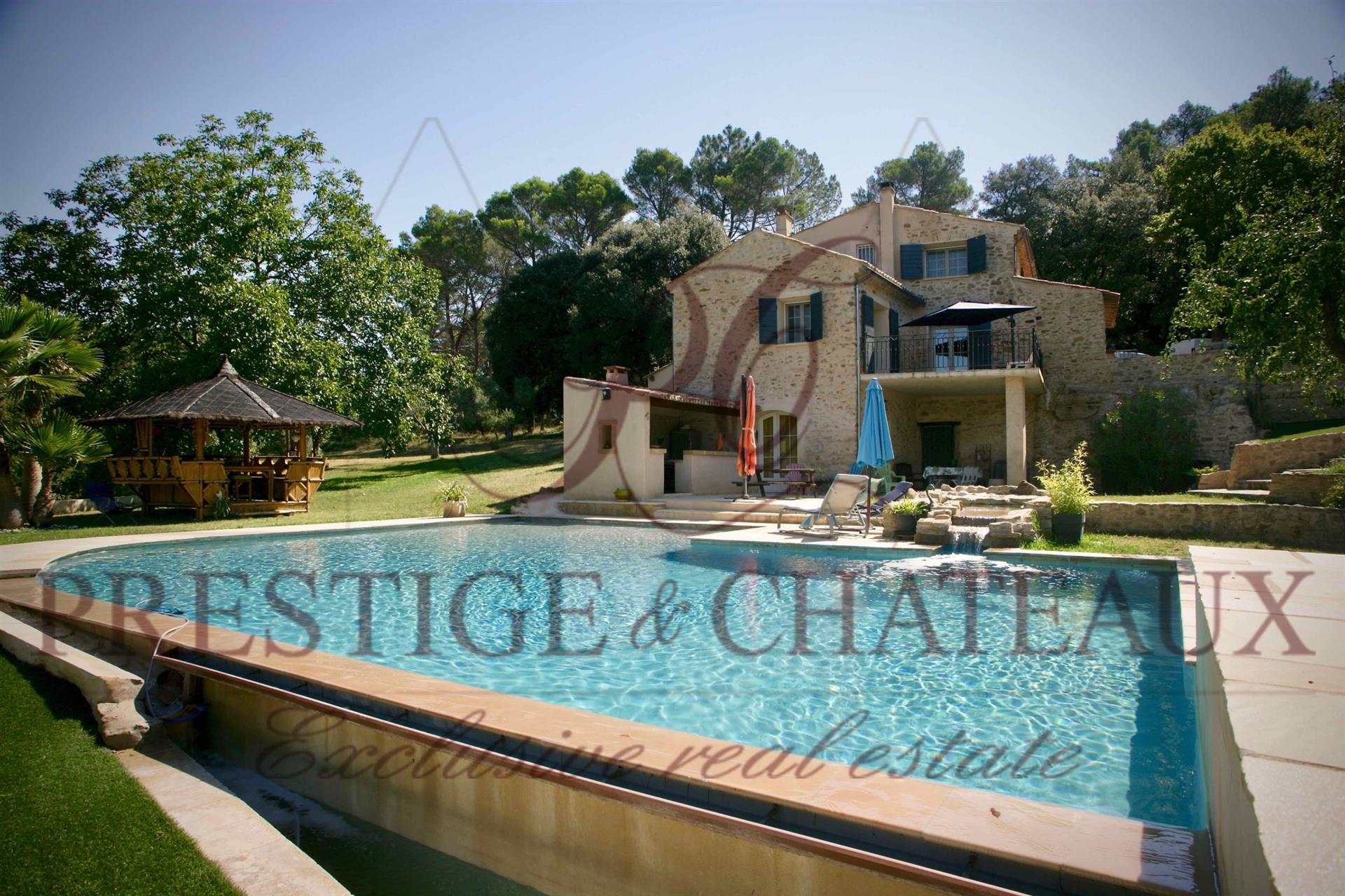 Maison à vendre, 155m², Piolenc