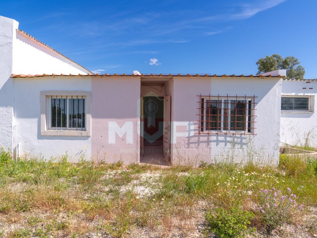 Almacén en Moncarapacho
