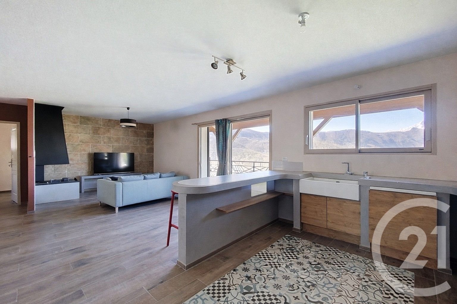 Maison à vendre, 217m², Ercé