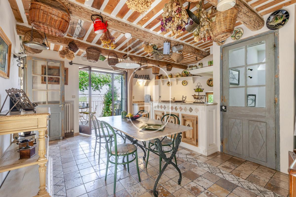 Maison à vendre, 285m², Robion