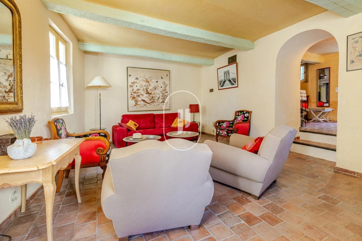 Maison à vendre, 335m², Saint-Martin-de-Castillon