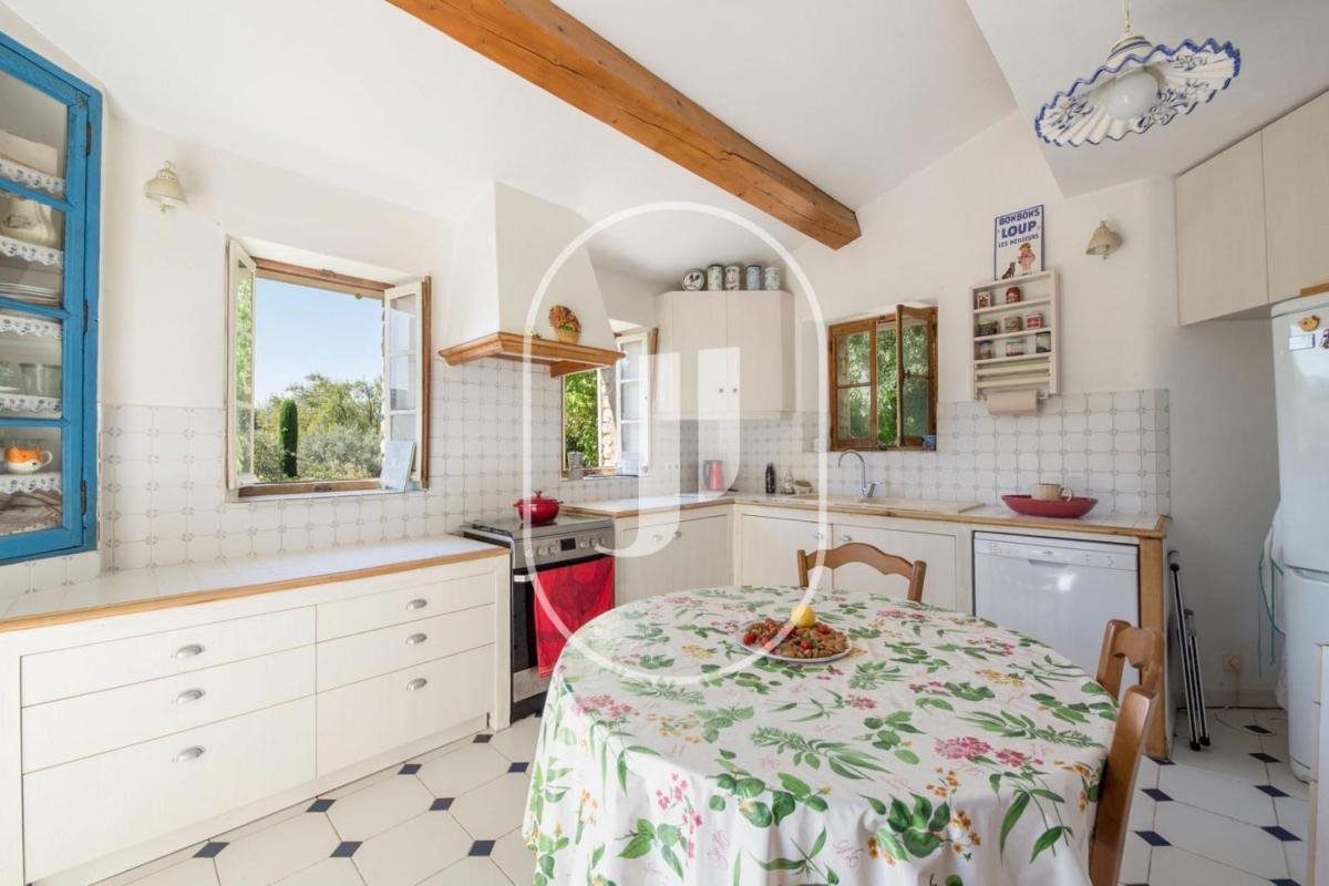 Maison à vendre, 140m², Gordes