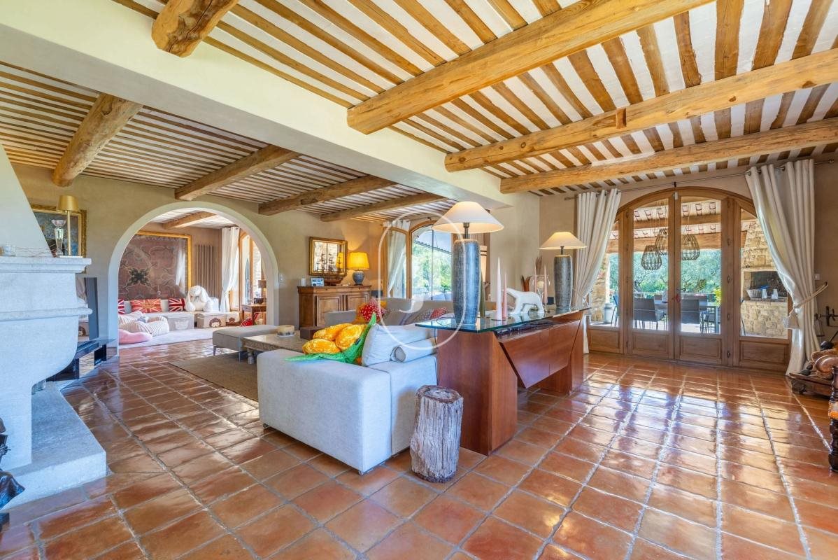 Maison à vendre, 297m², Lourmarin
