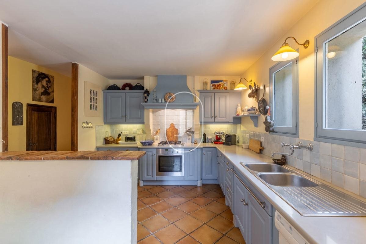 Maison à vendre, 188m², Cabrières-d'Avignon