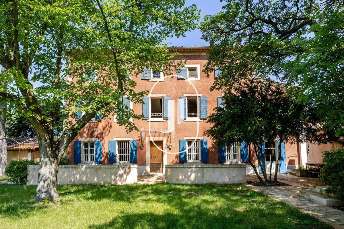 Maison à vendre, 251m², Oppède
