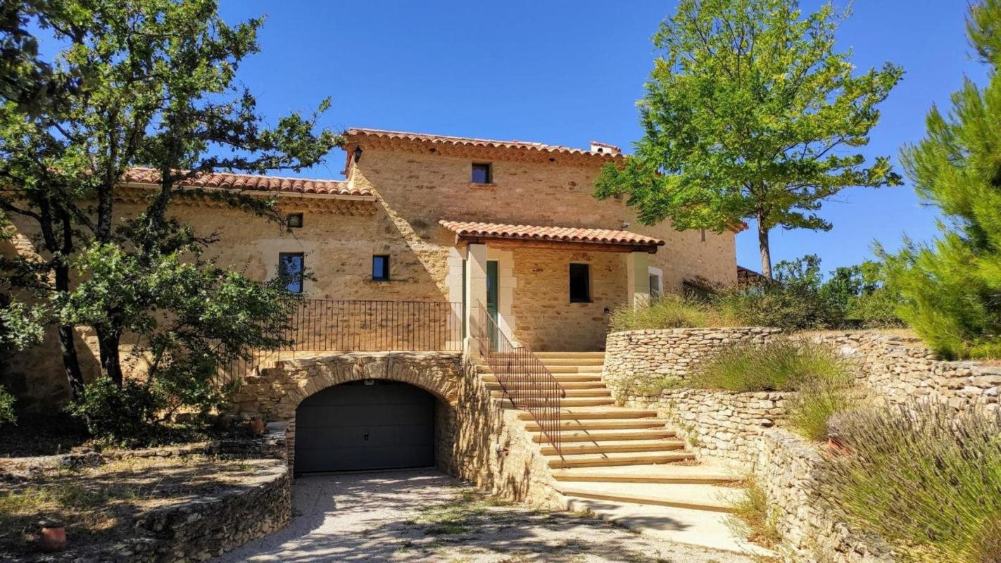 Maison à vendre, 245m², Saint-Saturnin-lès-Apt