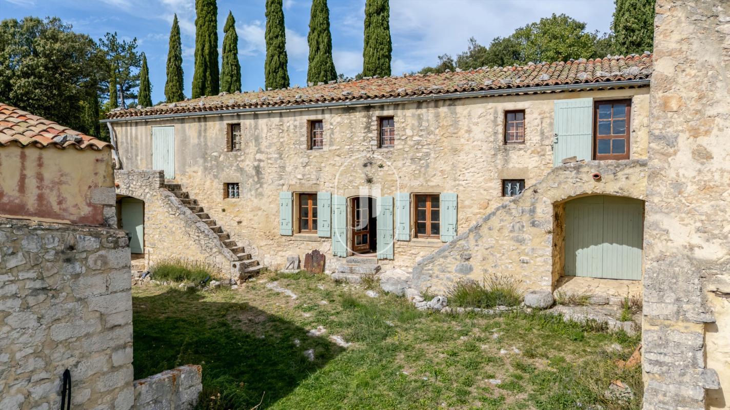Maison à vendre, 280m², Rustrel