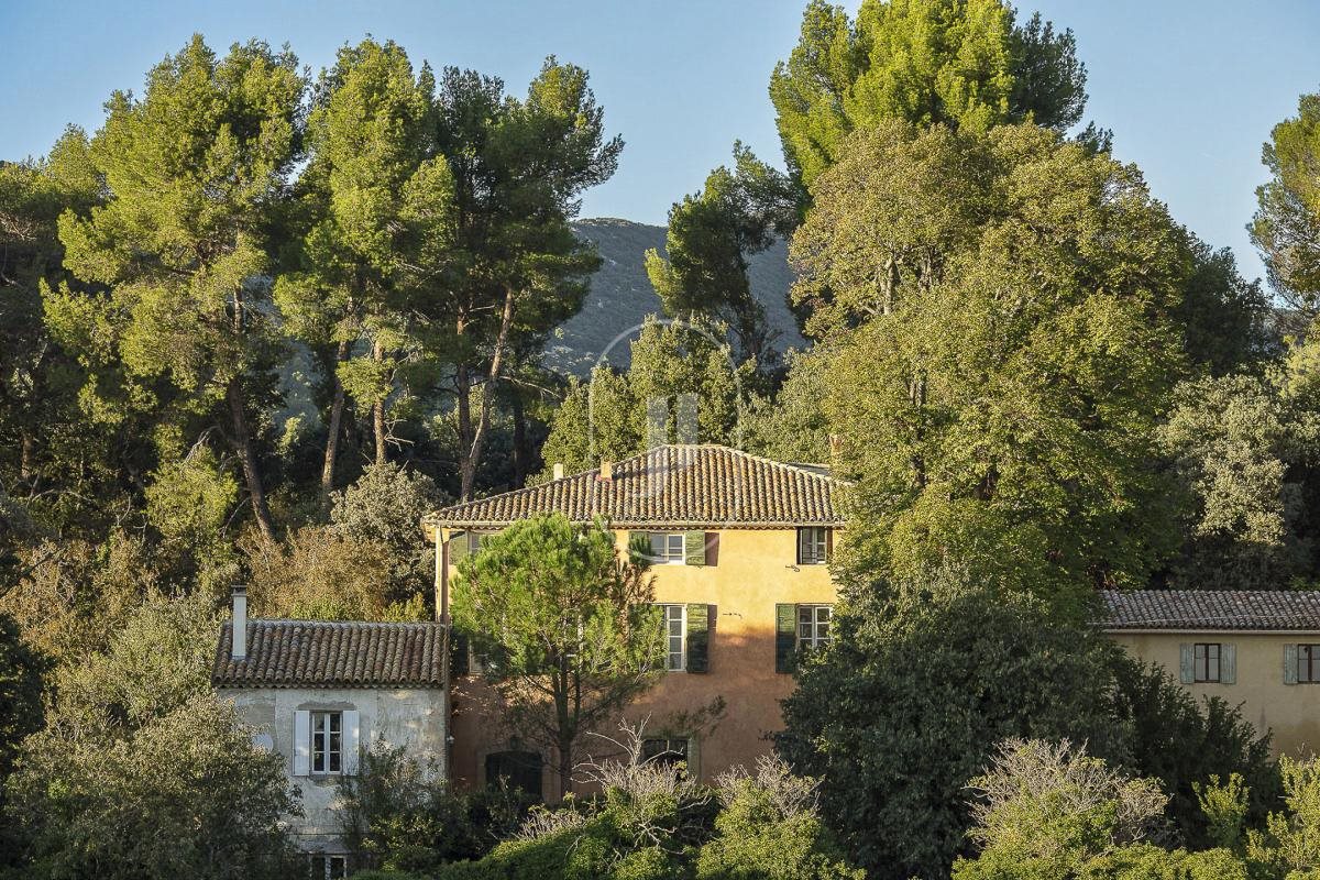 Maison à vendre, 530m², Vaugines