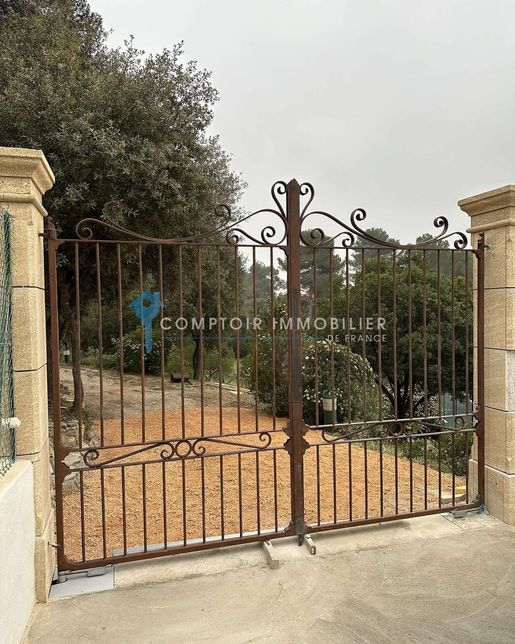 Maison 11 pièces 350 m² · à Saint-Rémy-de-Provence · 350 m² · 2 085 000 €