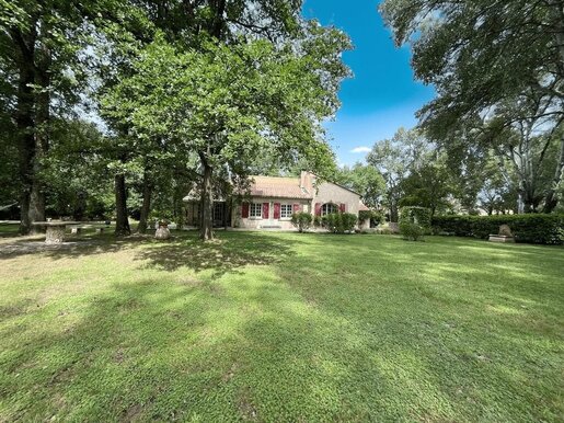 Maison 4 pièces 115 m² · à Mazan · 115 m² · 468 000 €