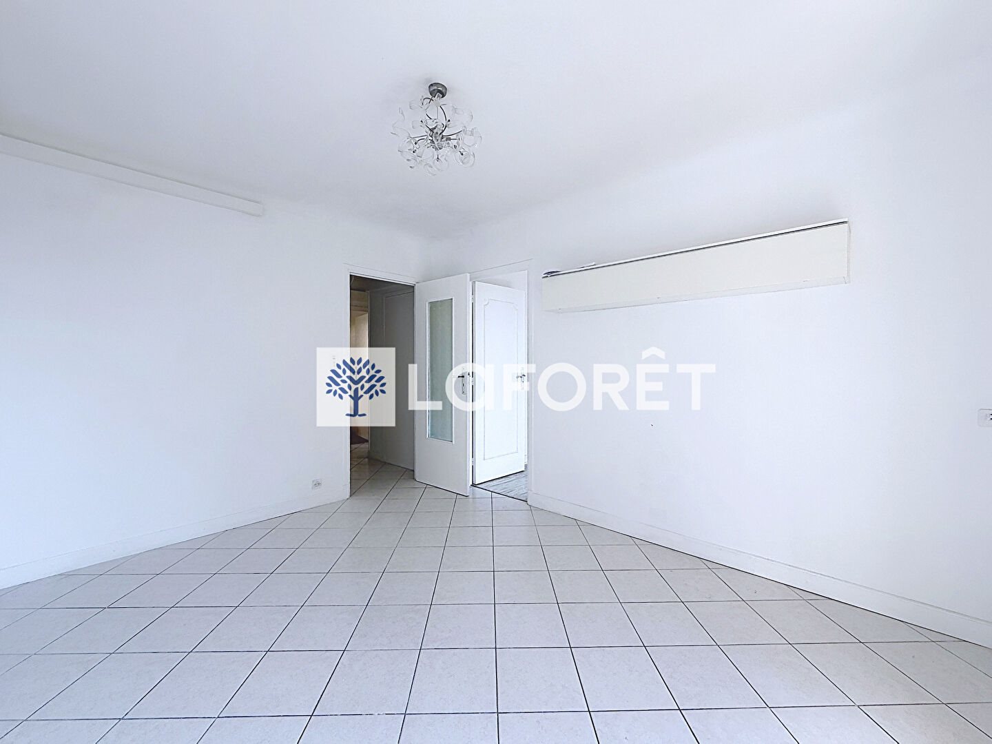 Appartement à louer, 54m², Beausoleil