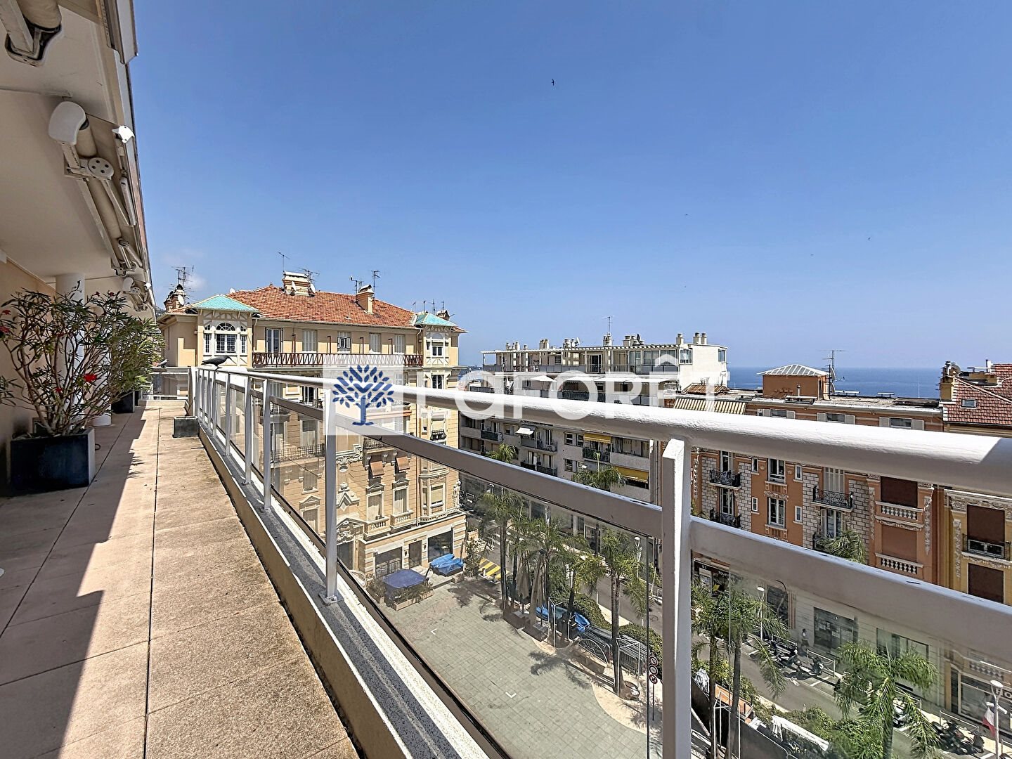 Appartement à louer, 97m², Beausoleil