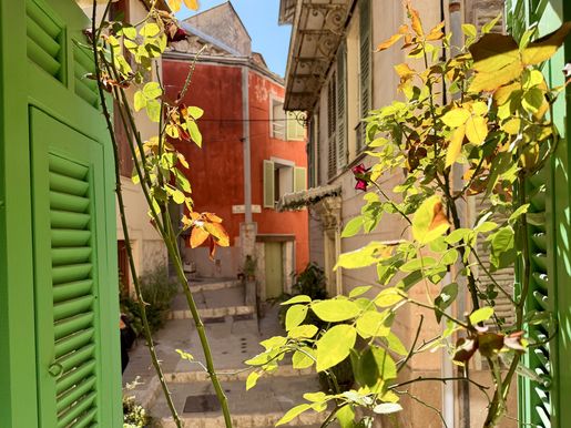 Maison 2 pièces 36 m² · à Gilette · 36 m² · 165 000 €